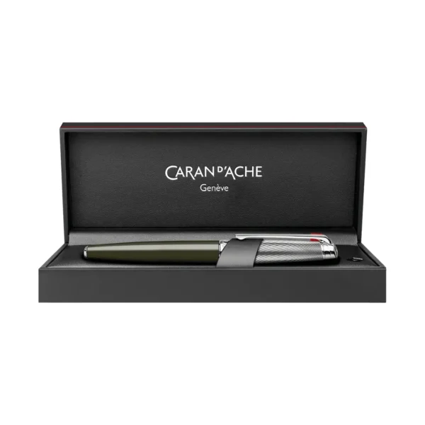 Pluma Fuente Caran d’Ache Terre d’Ombre LÉMAN Edición Especial 4799.006